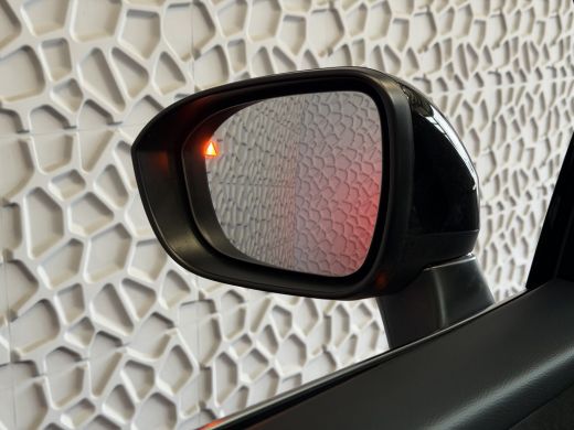 Nissan QASHQAI 1.3 MHEV 160PK TEKNA PLUS BOSE 20''LMV LEER ALCANTARA PANO MASSAGE BOSE STOEL/STUUR/RUIT VERW MAT... ActivLease financial lease