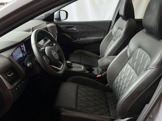 Nissan QASHQAI 1.3 MHEV 160PK TEKNA PLUS BOSE 20''LMV LEER ALCANTARA PANO MASSAGE BOSE STOEL/STUUR/RUIT VERW MAT... ActivLease financial lease