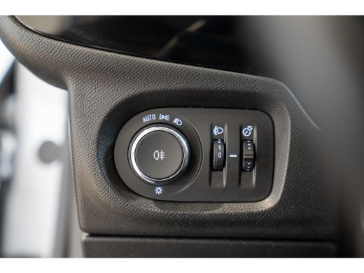 Opel Corsa-e Edition 50 kWh | Parkeersensoren | Navigatie | Apple Carplay & Android Auto | Climate Controle | ... ActivLease financial lease