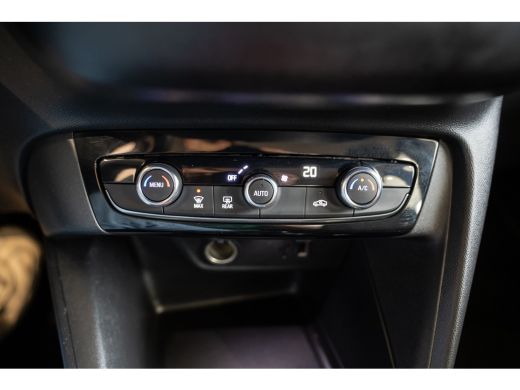 Opel Corsa-e Edition 50 kWh | Parkeersensoren | Navigatie | Apple Carplay & Android Auto | Climate Controle | ... ActivLease financial lease