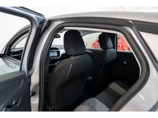 Opel Corsa-e Edition 50 kWh | Parkeersensoren | Navigatie | Apple Carplay & Android Auto | Climate Controle | ... ActivLease financial lease