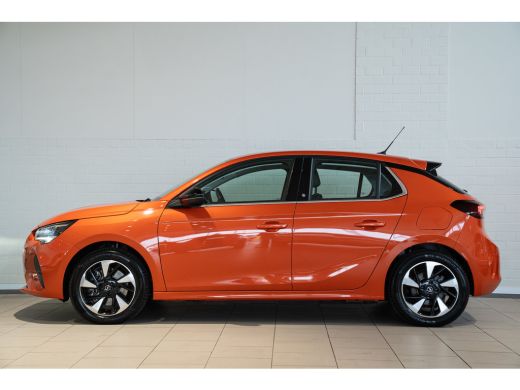 Opel Corsa-e Elegance 50 kWh | Apple Carplay & Android Auto | Climate Controle | Parkeersensoren | Bluetooth |... ActivLease financial lease