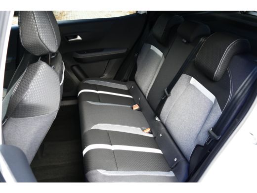 Opel Frontera 1.2 HYBRID 110PK GS AUTOMAAT / NAVI / LED / CLIMA / PDC / 17"LMV / CAMERA / CRUISECONTROL / STUUR... ActivLease financial lease