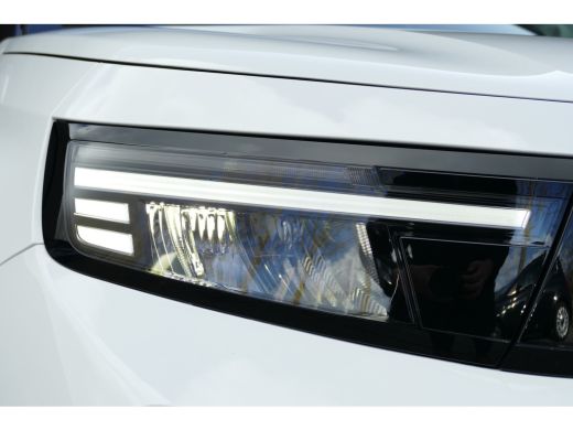 Opel Frontera 1.2 HYBRID 110PK GS AUTOMAAT / NAVI / LED / CLIMA / PDC / 17"LMV / CAMERA / CRUISECONTROL / STUUR... ActivLease financial lease