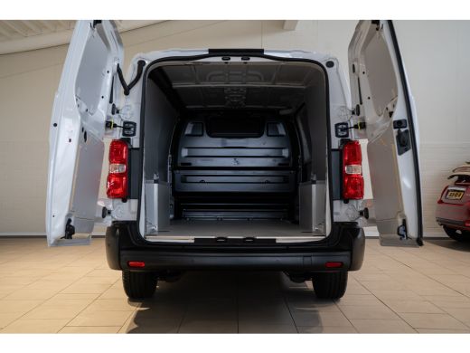 Opel Vivaro 2.0 CDTI L3H1 Edition | Navigatie | Camera | Parkeersensoren | Laadruimte pakket | Apple Carplay ... ActivLease financial lease