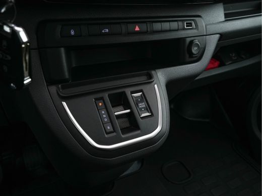 Opel Vivaro-e L2H1 Innovation 50 kWh [ 3-Fase ] Aut. *LEATHER | NAVI-FULLMAP | CAMERA | AIRCO | DAB+ | PDC | CR... ActivLease financial lease