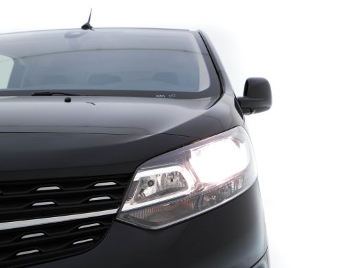 Opel Vivaro-e L2H1 Innovation 50 kWh 3-Pers [ 3-Fase-11kW ] {SOH-93%} Aut. *LEATHER | NAVI-FULLMAP | CAMERA | A... ActivLease financial lease