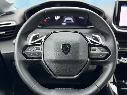 Peugeot 208 Hybrid 100 e-DCS6 Allure Cruise control | Voor en achter parkeersensoren | Apple carplay & Androi... ActivLease financial lease
