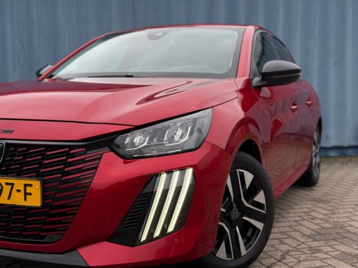 Peugeot 208 Hybrid 100 e-DCS6 Allure Cruise control | Voor en achter parkeersensoren | Apple carplay & Androi... ActivLease financial lease