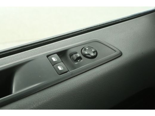 Peugeot Expert 2.0 HDI L1H1 | Airco | Cruise | Trekh. | Parkeersens. | Omvormer | Elektrpakket ActivLease financial lease