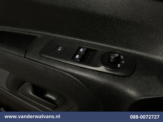 Peugeot Partner 1.5 BlueHDI 102pk L1H1 Euro6 Airco | Imperiaal | Apple Carplay | Cruisecontrol | Trekhaak Android... ActivLease financial lease