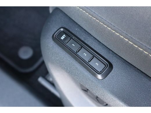 Skoda Kodiaq 204PK 1.5 TSI PHEV Business Edition | Elektrisch bedienbare achterklep | Elektrisch verstelb. bes... ActivLease financial lease