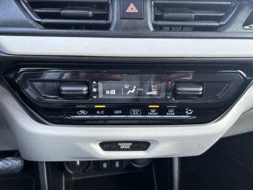 Suzuki Swift 1.2 Select Smart Hybrid ActivLease financial lease