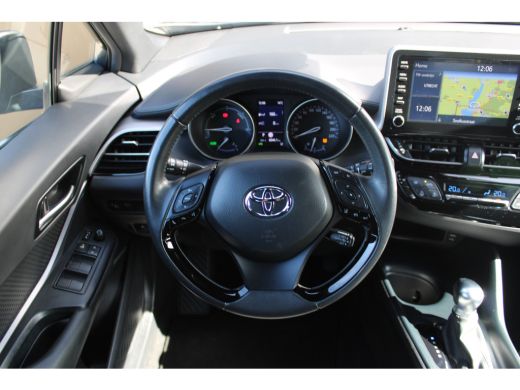 Toyota C-HR 1.8 Hybrid Active Automaat | Navigatie | Allseason | Stoelverwarming | Keyless-Entry | Achteruitr... ActivLease financial lease