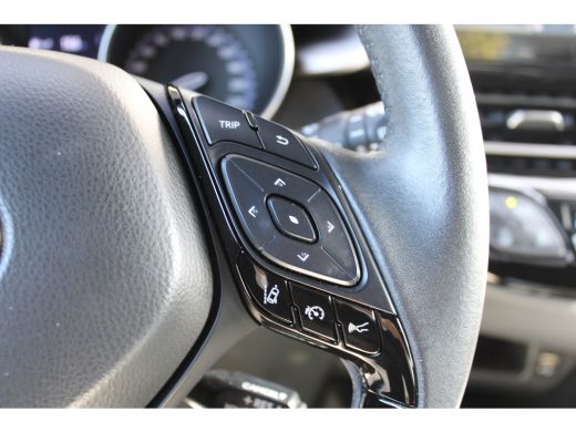 Toyota C-HR 1.8 Hybrid Active Automaat | Navigatie | Allseason | Stoelverwarming | Keyless-Entry | Achteruitr... ActivLease financial lease