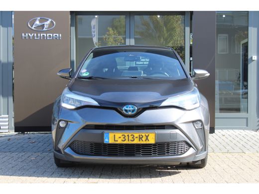 Toyota C-HR 1.8 Hybrid Active Automaat | Navigatie | Allseason | Stoelverwarming | Keyless-Entry | Achteruitr... ActivLease financial lease