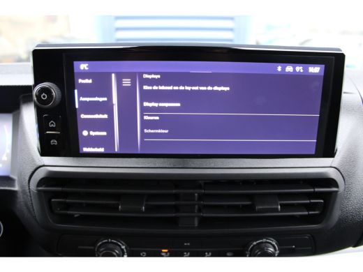 Toyota ProAce 2.0 D-4D Challenger | TREKHAAK | BETIMMERING LAADRUIMTE | APPLE CARPLAY/ANDROID AUTO | ActivLease financial lease