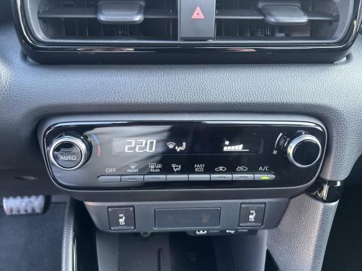 Toyota Yaris 1.5 Hybrid 115 Dynamic ActivLease financial lease