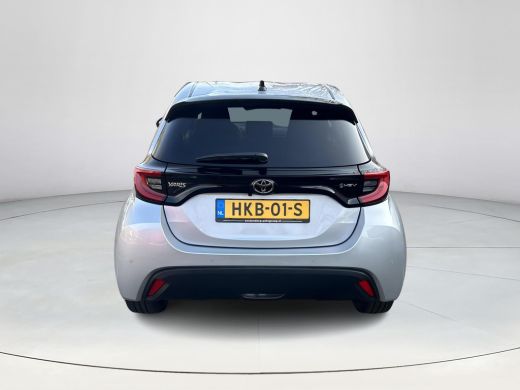 Toyota Yaris 1.5 Hybrid 115 Dynamic ActivLease financial lease