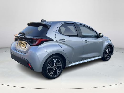 Toyota Yaris 1.5 Hybrid 115 Dynamic ActivLease financial lease
