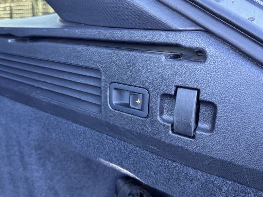 Volkswagen Arteon eHYBRID 218PK DSG R-LINE BUSINESS+ TREKHAAK/360CAMERA/IQ-LIGHT ActivLease financial lease