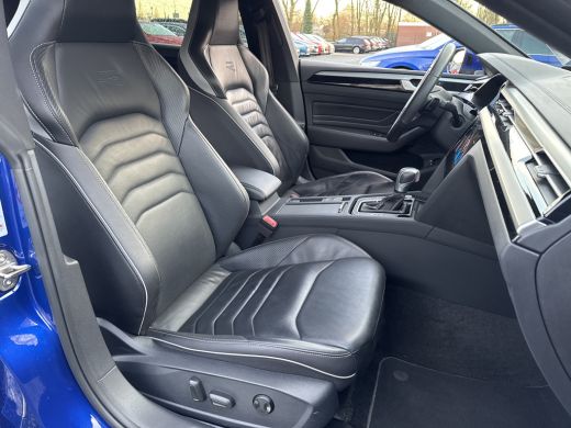 Volkswagen Arteon eHYBRID 218PK DSG R-LINE BUSINESS+ TREKHAAK/360CAMERA/LEDER/HEAD-UP ActivLease financial lease