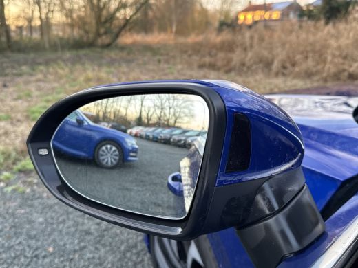 Volkswagen Arteon eHYBRID 218PK DSG R-LINE BUSINESS+ TREKHAAK/360CAMERA/LEDER/HEAD-UP ActivLease financial lease