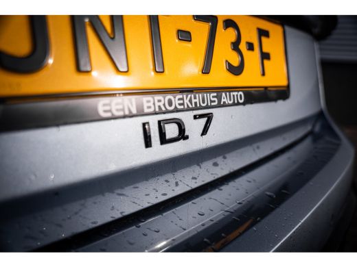 Volkswagen ID.7 Pro Limited Edition 77 kWh | 360 graden camera | Draadloze telefoonlader | Elektrisch bedienbare ... ActivLease financial lease