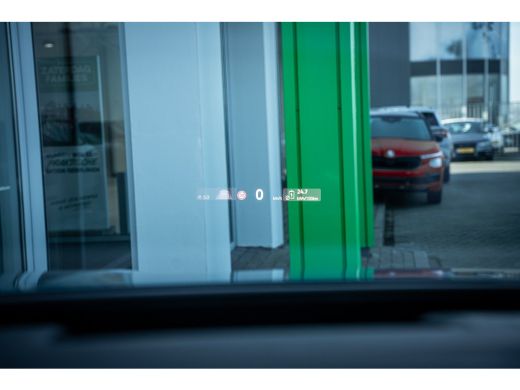 Volkswagen ID.7 Pro Limited Edition 77 kWh | 360 graden camera | Draadloze telefoonlader | Elektrisch bedienbare ... ActivLease financial lease