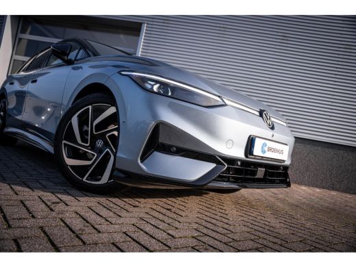 Volkswagen ID.7 Pro Limited Edition 77 kWh | 360 graden camera | Draadloze telefoonlader | Elektrisch bedienbare ... ActivLease financial lease