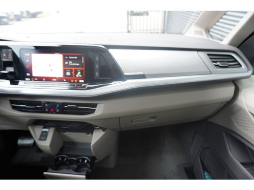 Volkswagen Multivan 1.5 eHybrid L2 Bulli Edition 4-Motion, IQ Light koplampen, 7-persoons Vis-a-Vis, Navigatie, Trekhaak ActivLease financial lease