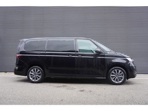 Volkswagen Multivan 1.5 eHybrid L2 Bulli Edition 4-Motion, IQ Light koplampen, 7-persoons Vis-a-Vis, Navigatie, Trekhaak ActivLease financial lease