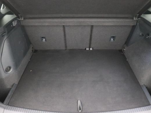 Volkswagen Tiguan 1.4 TSI eHybrid R-Line Business+ Panorama Dak, Head-up display, Trekhaak, 360 camera, Leder, Stoe... ActivLease financial lease