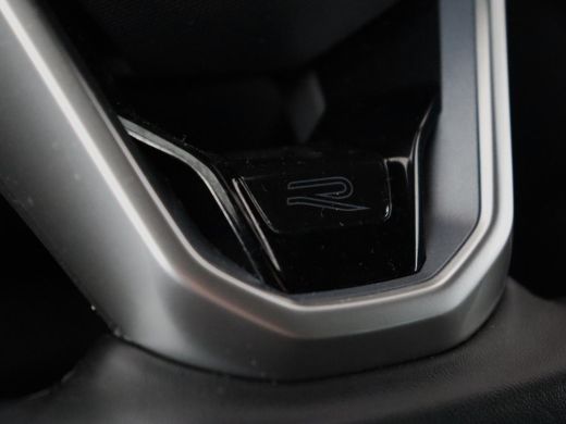 Volkswagen Tiguan 1.4 TSI eHybrid R Line | Trekhaak | Matrix LED | Carplay | Adaptive cruise | Park Assist | Naviga... ActivLease financial lease