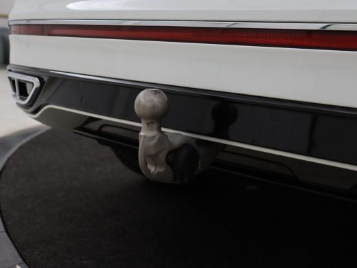 Volkswagen Tiguan 1.4 TSI eHybrid R Line | Trekhaak | Matrix LED | Carplay | Adaptive cruise | Park Assist | Naviga... ActivLease financial lease