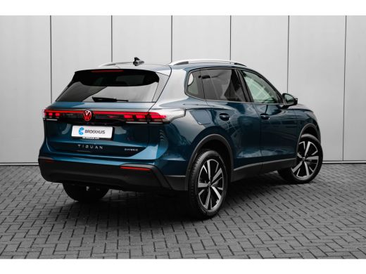 Volkswagen Tiguan Life Edition - eHybrid Inclusief &euro;2000,- inruilvoordeel | 'App-Connect' draadloze smartphone inte... ActivLease financial lease
