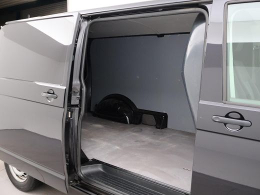 Volkswagen Transporter T6.1 2.0 TDI 150 PK DSG AUT. L2H1 + 18 INCH | LED | APPLE CARPLAY | COMFORTSTOELEN | NAVIGATIE ActivLease financial lease