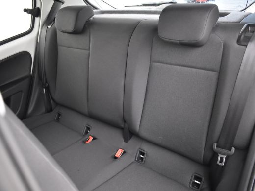 Volkswagen up! 1.0 65pk | Camera achter | Cruise control | Airco automatisch | Parkeersensoren achter | DAB radi... ActivLease financial lease