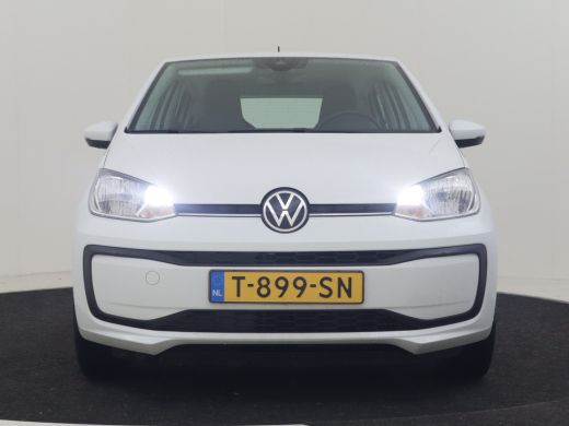 Volkswagen up! 1.0 65pk | Camera achter | Cruise control | Airco automatisch | Parkeersensoren achter | DAB radi... ActivLease financial lease