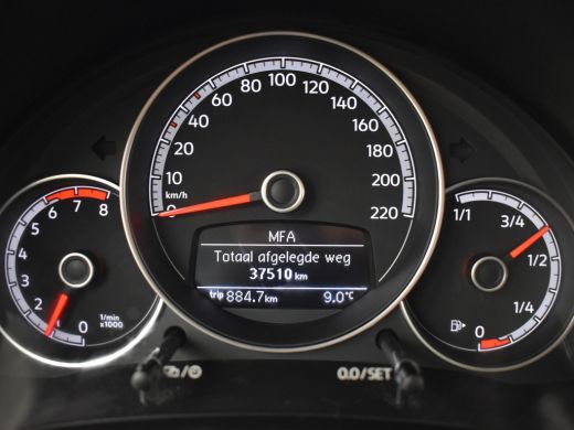 Volkswagen up! 1.0 65pk | Camera achter | Cruise control | Parkeersensoren achter | Airco automatisch | Cruise c... ActivLease financial lease