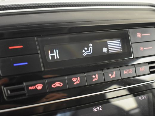 Volkswagen up! 1.0 65pk | Camera achter | Cruise control | Parkeersensoren achter | Airco automatisch | Cruise c... ActivLease financial lease