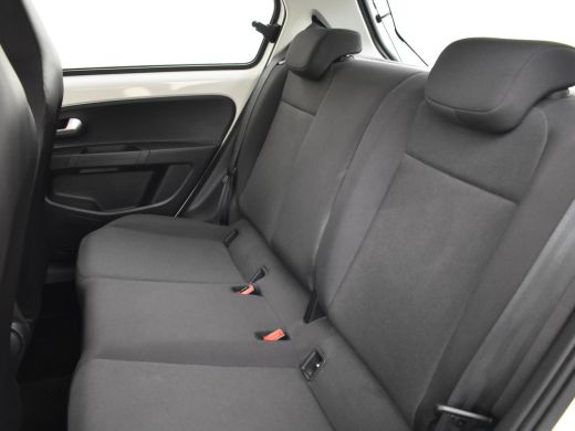 Volkswagen up! 1.0 65pk | Camera achter | Cruise control | Parkeersensoren achter | Airco automatisch | Cruise c... ActivLease financial lease