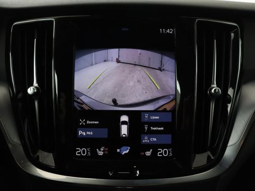 Volvo  V60 2.0 T6 AWD Recharge Business Pro | Leder | Trekhaak | Stoel & stuurverwarming | Adaptive cruise |... ActivLease financial lease
