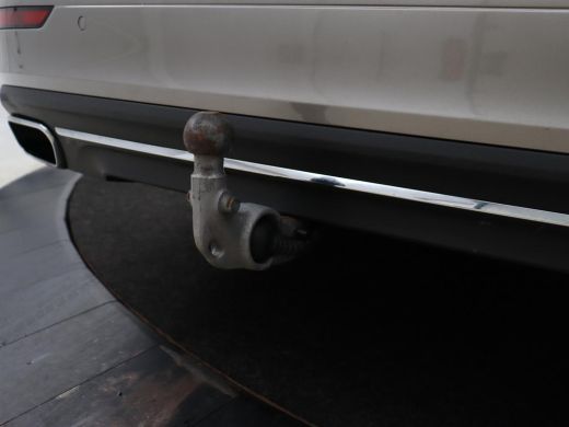 Volvo  V60 2.0 T6 AWD Recharge Business Pro | Leder | Trekhaak | Stoel & stuurverwarming | Adaptive cruise |... ActivLease financial lease