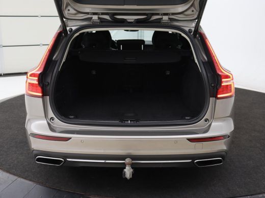 Volvo  V60 2.0 T6 AWD Recharge Business Pro | Leder | Trekhaak | Stoel & stuurverwarming | Adaptive cruise |... ActivLease financial lease