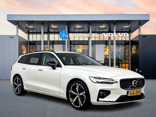 Volvo  V60 B4 Plus Dark | 19" | Panoramadak | Full LED | Getint Glas | Elektr. verst. Stoelen | Adaptieve Cr... ActivLease financial lease