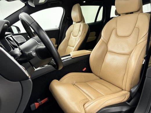 Volvo  V60 Cross Country B5 AWD Ultimate | 20" | Geventileerd Nappa | Massagestoelen | Bowers & Wilkins | Ex... ActivLease financial lease