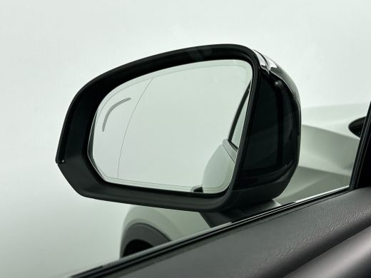 Volvo  XC40 Single Motor Extended Range Plus 82 kWh | 19" Allseason | Leder/Nubuck | Trekhaak | Getint Glas |... ActivLease financial lease