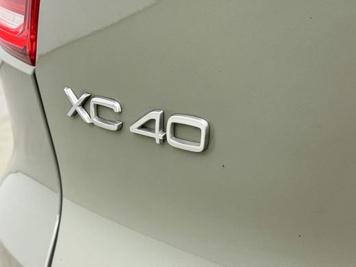 Volvo  XC40 Single Motor Extended Range Plus 82 kWh | 19" Allseason | Leder/Nubuck | Trekhaak | Getint Glas |... ActivLease financial lease