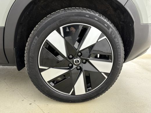 Volvo  XC40 Single Motor Extended Range Plus 82 kWh | 19" Allseason | Leder/Nubuck | Trekhaak | Getint Glas |... ActivLease financial lease